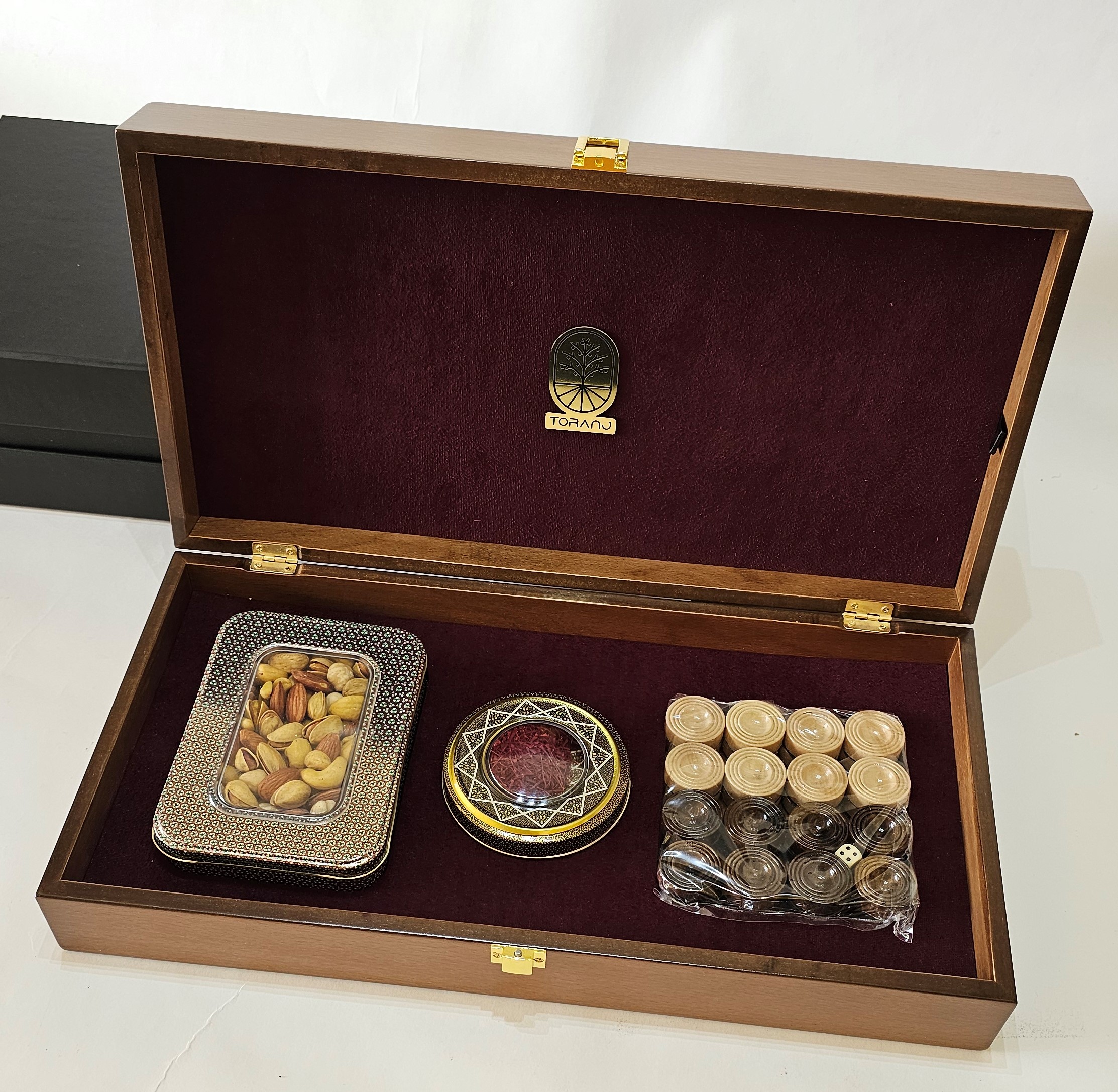 ترکیبی از سلیقه، کاربرد و معنا